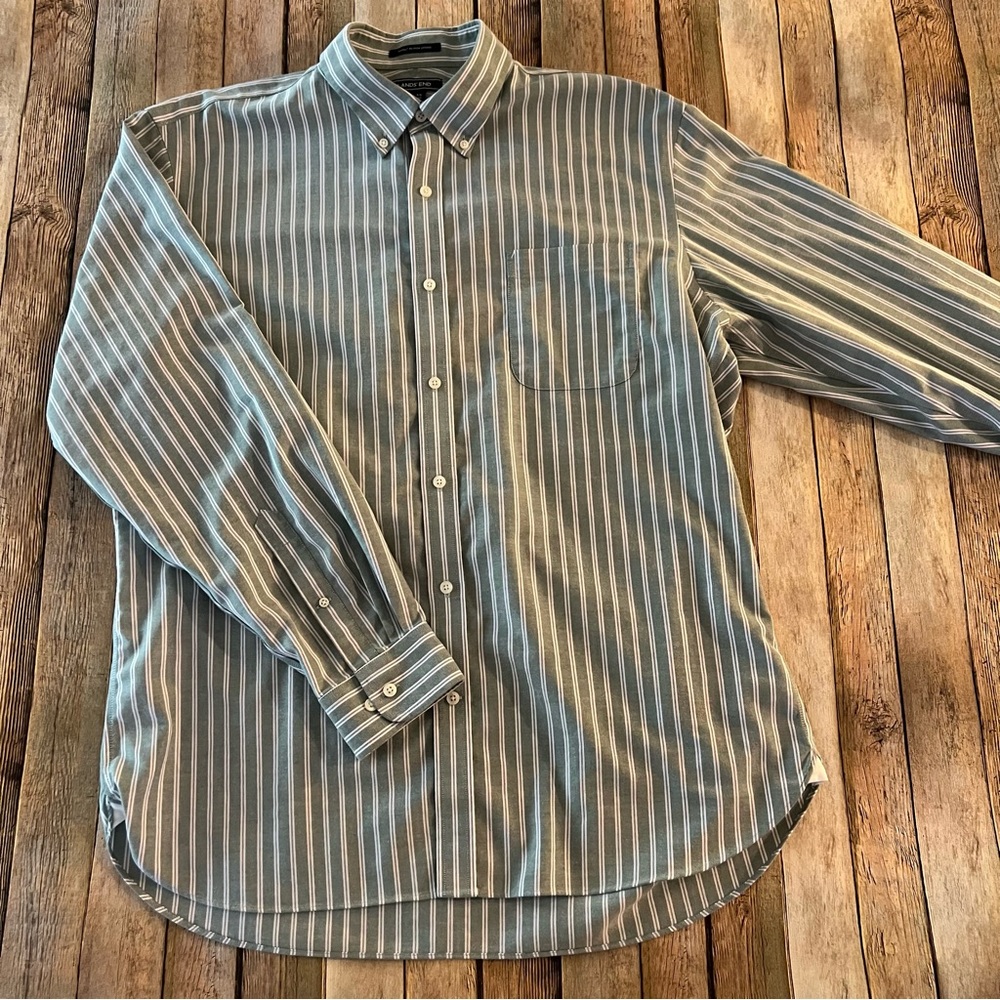 Land’s end mens long sleeve striped button down dress shirt | size 17 neck